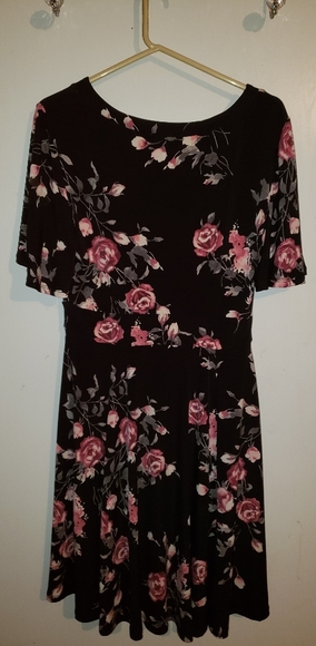 torrid Dresses & Skirts - Torrid dress floral 0